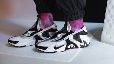 An On Foot Look At The Self-Lacing Nike Adapt Huarache An On Foot Look At The Self-Lacing Nike Adapt Huarache