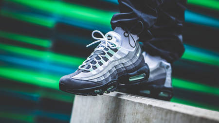 Nike's Air Max 95 Gets A Psychic Pink Touch Nike's Air Max 95 Gets A Psychic Pink Touch