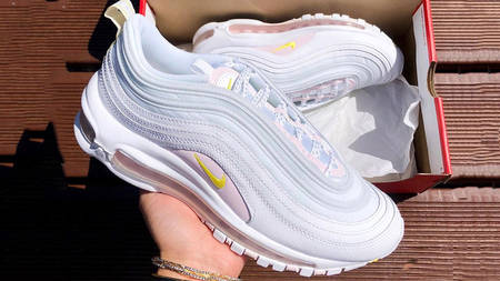 Catch The Nike Air Max 97 Opti Yellow With £50 Off Right Now! Catch The Nike Air Max 97 Opti Yellow With £50 Off Right Now!