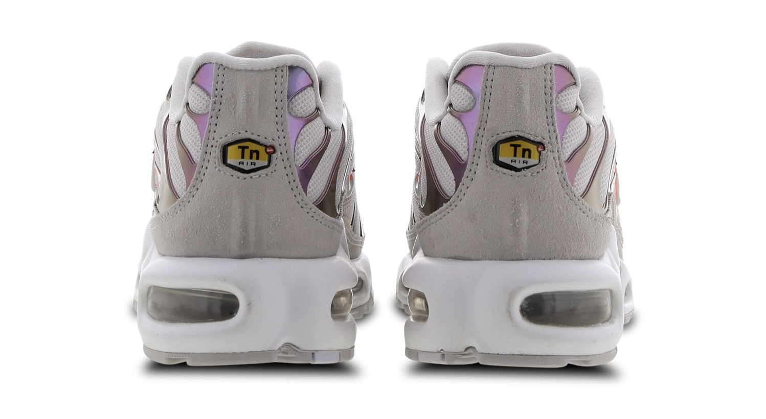 Check Out The Metallic Purple Waves On This Nike Air Max Plus3