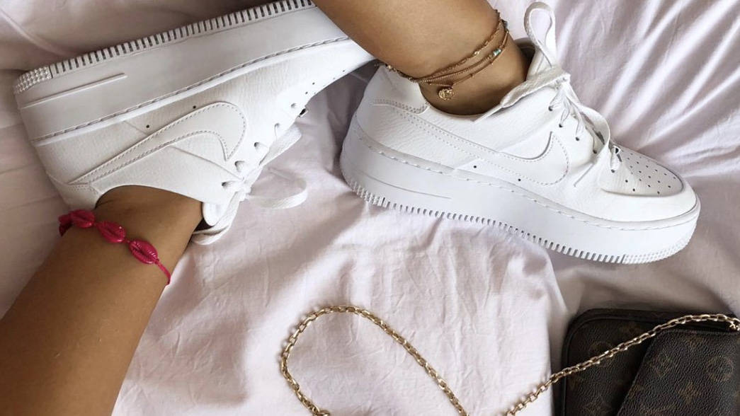 NIKE AIR FORCE 1 SAGE LOW