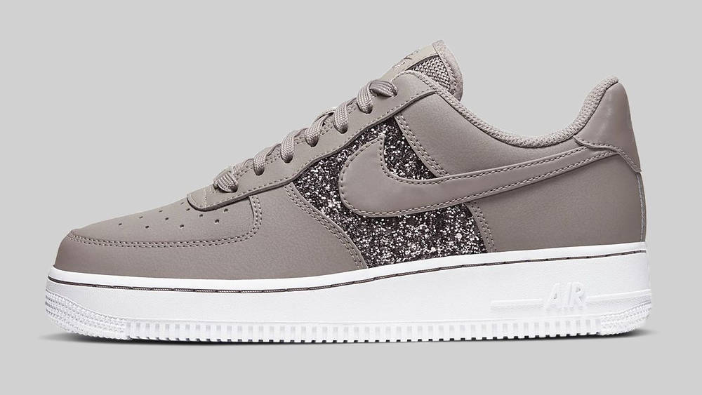 Nike Air Force 1 White Pumice feature