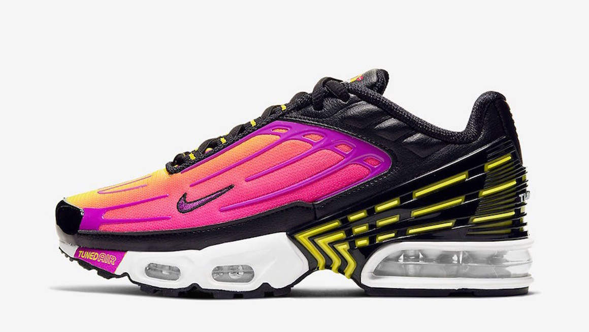 pink and purple air max plus