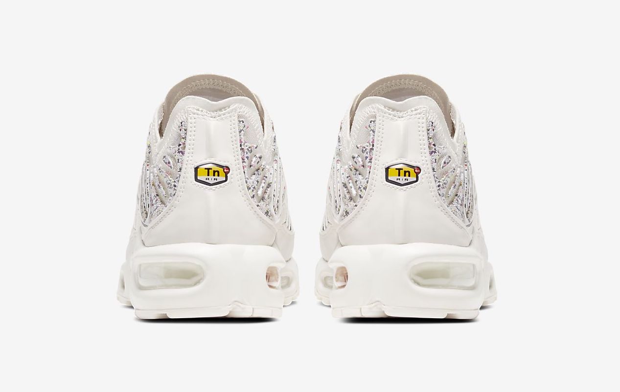 Nike Air Max Plus Phantom