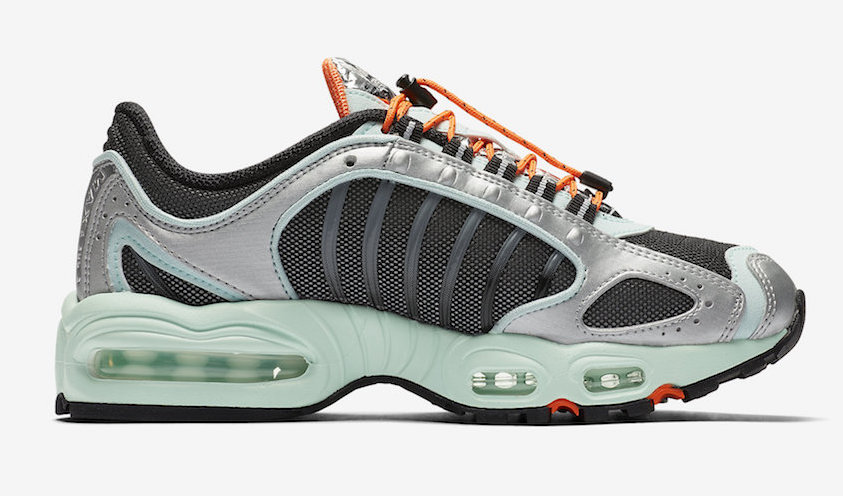 Nike Air Max Tailwind IV Toggle Mint Metallic Silver