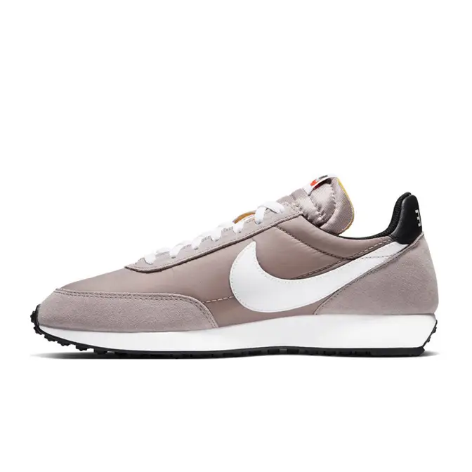 Nike air tailwind outlet 79 beige