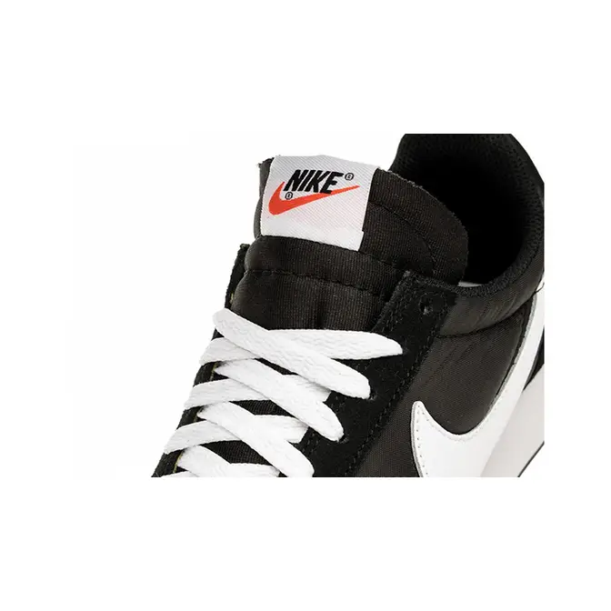 Nike tailwind outlet 79 black white