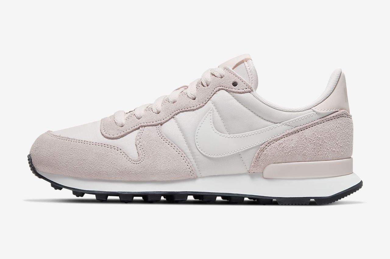 Nike Internationalist Light Soft Pink