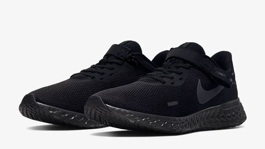 Nike Revolution 5 FlyEase Black | Where 