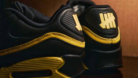 The UNDEFEATED x Nike Air Max 90 Surfaces In An ‘Opti Yellow’ Colourway The UNDEFEATED x Nike Air Max 90 Surfaces In An ‘Opti Yellow’ Colourway