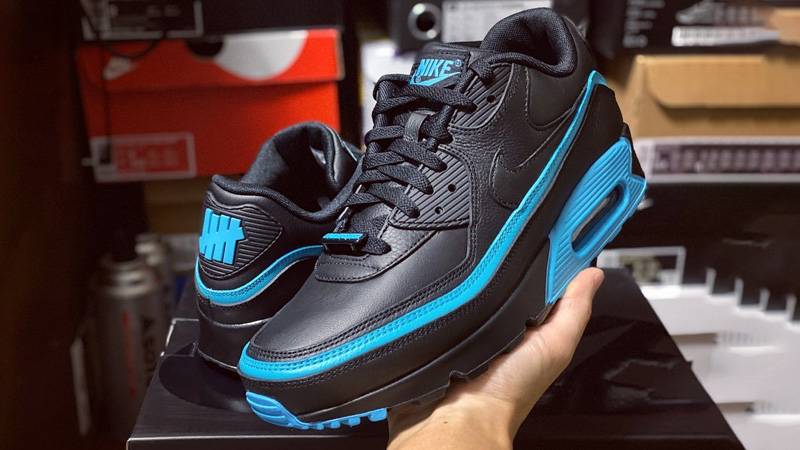 UNDEFEATED x Nike Air Max 90 Black Blue 