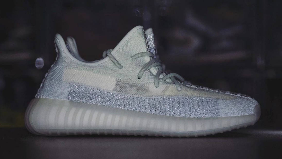 eksplicit tage fornuft A Closer Look At The adidas Yeezy Boost 350 V2 "Cloud White" Reflective |  The Sole Supplier