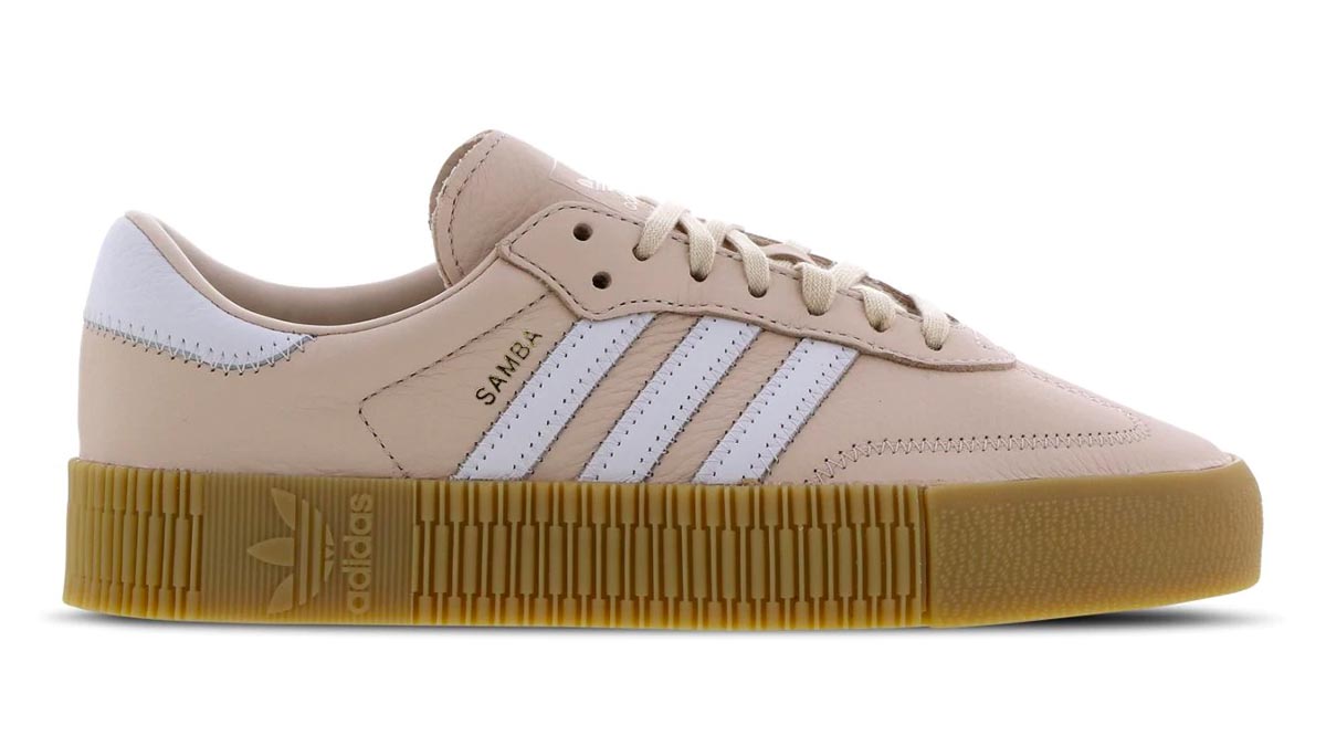 _0000_Foot Locker VIP SALE The Sole Womens