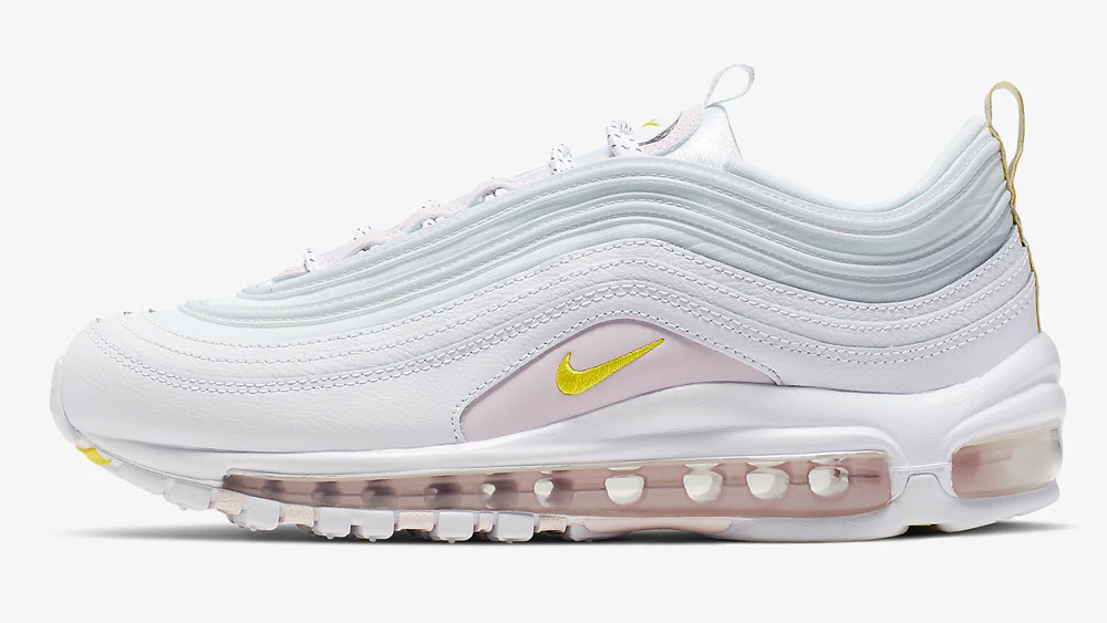 _0002_Save Up To 50% With This EXTRA 20% Off Code On All Nike Sale Sneakers!