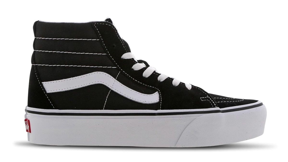 _0004_Foot Locker VIP SALE The Sole Womens