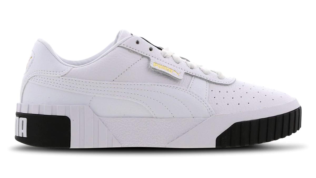 _0007_Foot Locker VIP SALE The Sole Womens