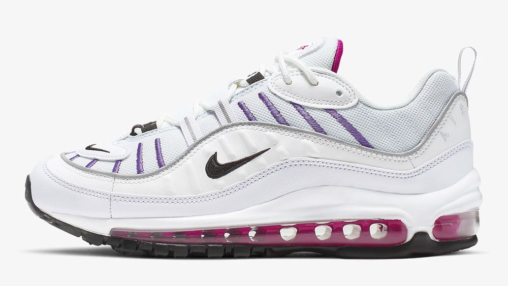 _0012_Save Up To 50% With This EXTRA 20% Off Code On All Nike Sale Sneakers!