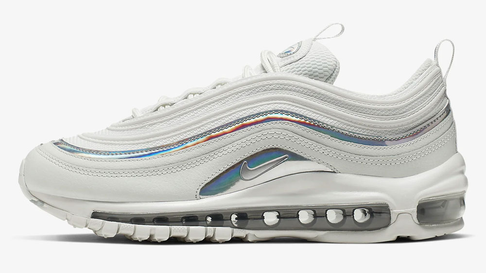 _0017_Save Up To 50% With This EXTRA 20% Off Code On All Nike Sale Sneakers!