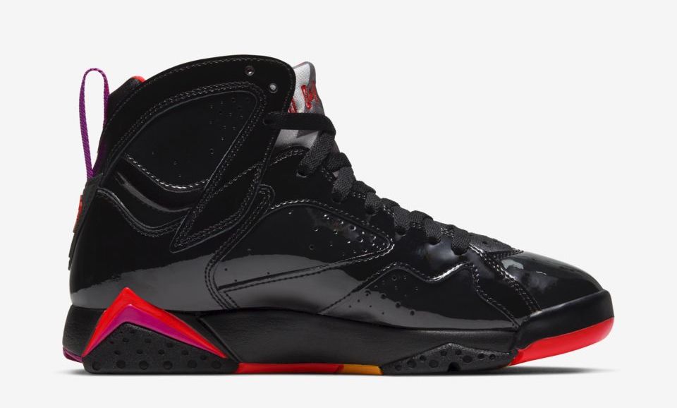 AIR JORDAN 7 retro black gloss side