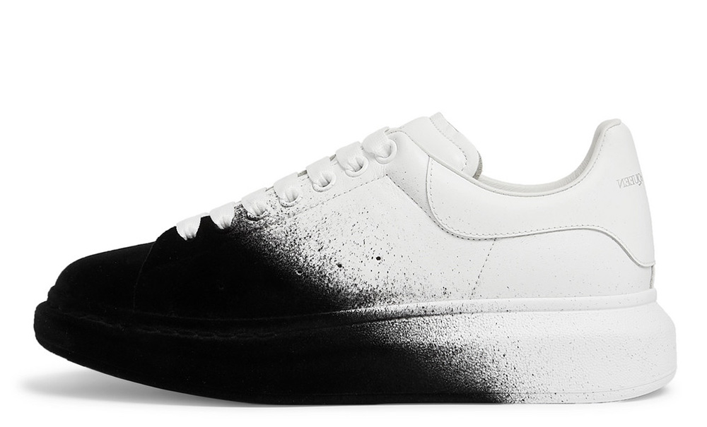 Alexander McQueen Exaggerated-Sole Velvet White Black 586388WHWM19034