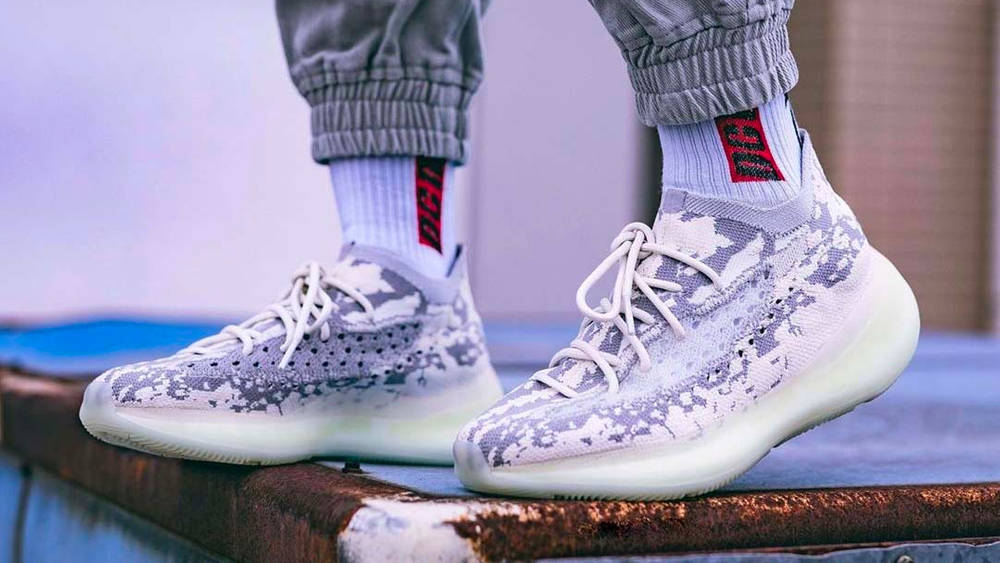 An On Foot Look At The Yeezy Boost 380 'Alien' An On Foot Look At The Yeezy Boost 380 ‘Alien’