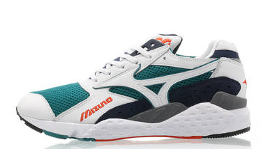 mizuno trainers uk