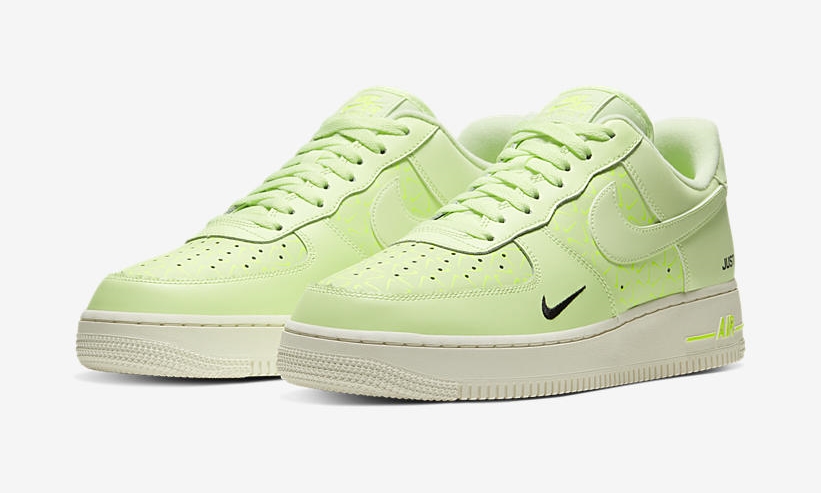 Nike Air Force 1 07 Neon Yellow CT2541-700