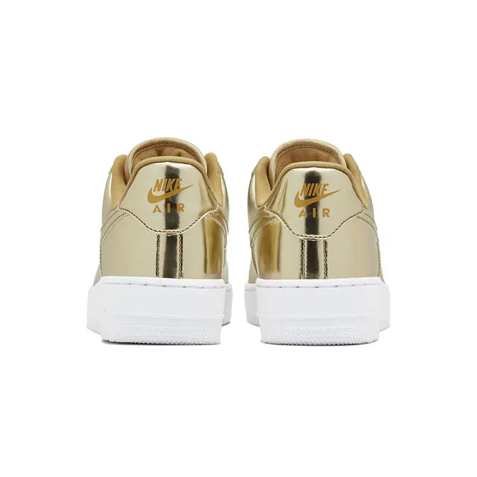 Nike air force one hotsell metallic gold