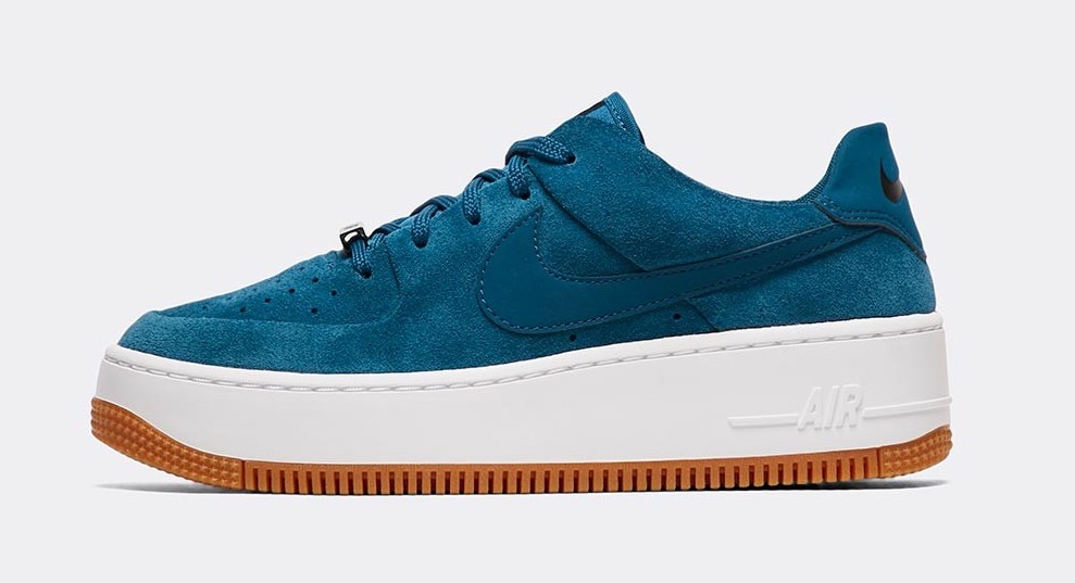 Nike Air Force 1 Sage Blue Force side