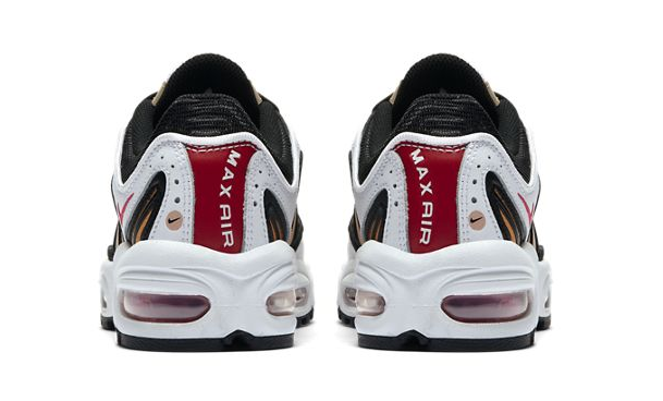 Nike Air Max Tailwind Coral White