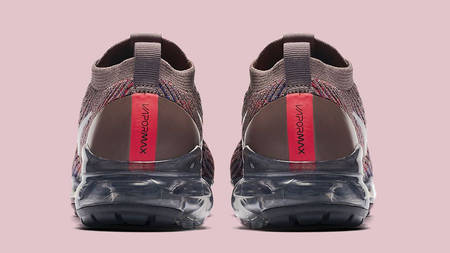 This Nike Air VaporMax Flyknit 3 Looks Perfect In Plum This Nike Air VaporMax Flyknit 3 Looks Perfect In Plum