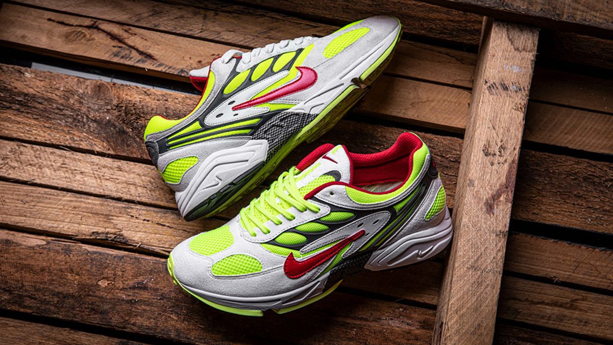 Nike Air Ghost Racer