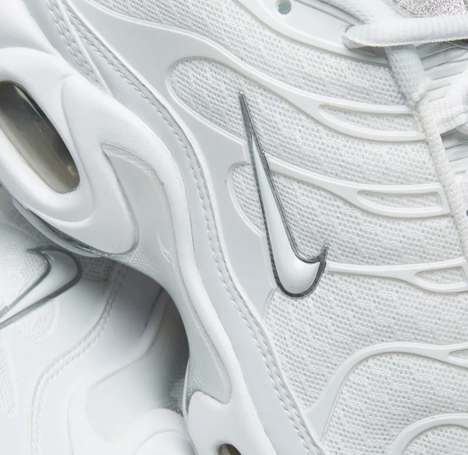 Pure Platinum Creates The Ultimate Clean Look On The Nike Air Max Plus 3