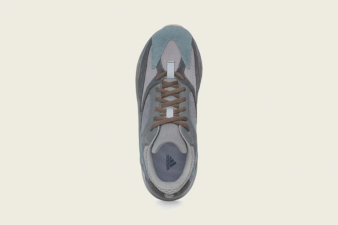 Yeezy 700 'Teal Blue'