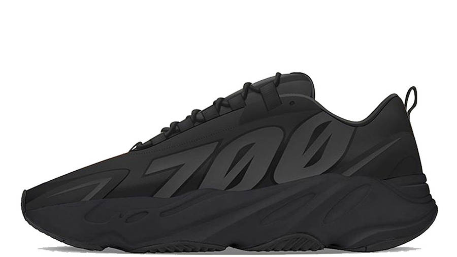 yeezy boost 700 mnvn triple black