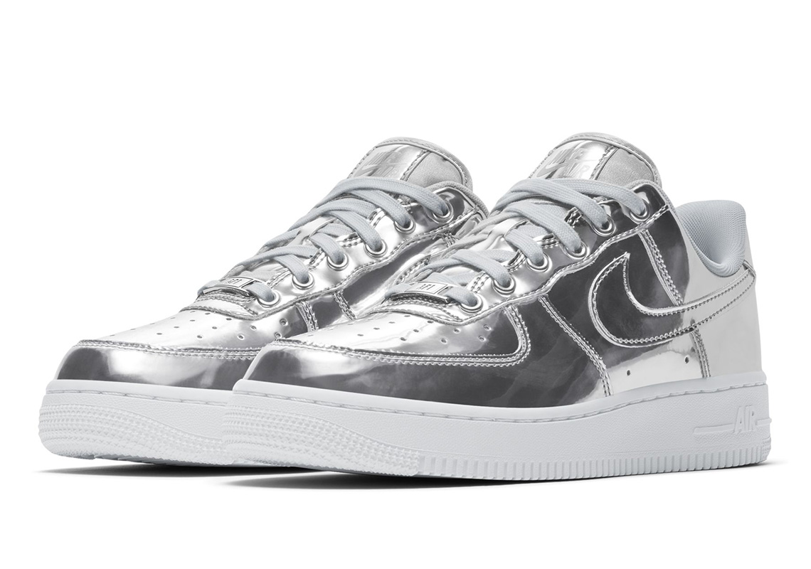 nike-air-force-1-metallic-silver-1