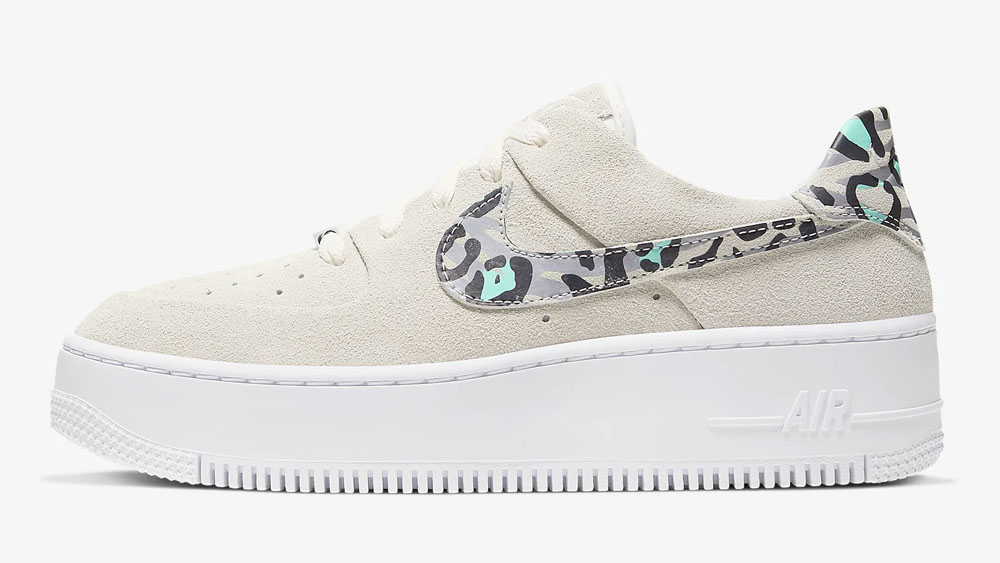 _0009_Nike Air Force 1 Sage Animal Print