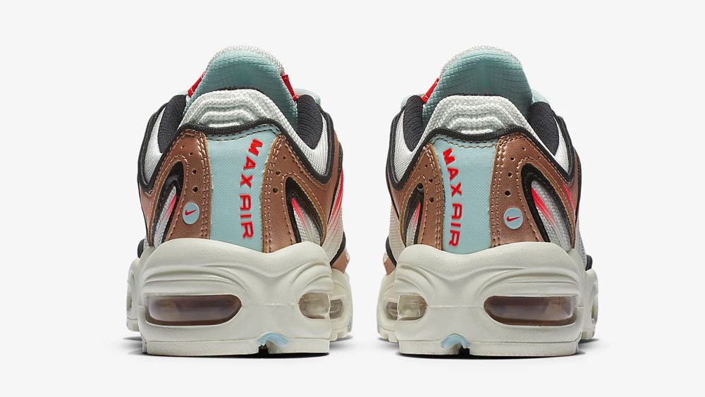 _0011_Nike Air Max Tailwind IV Metallic Red Bronze_Teal Tint CT3427-900