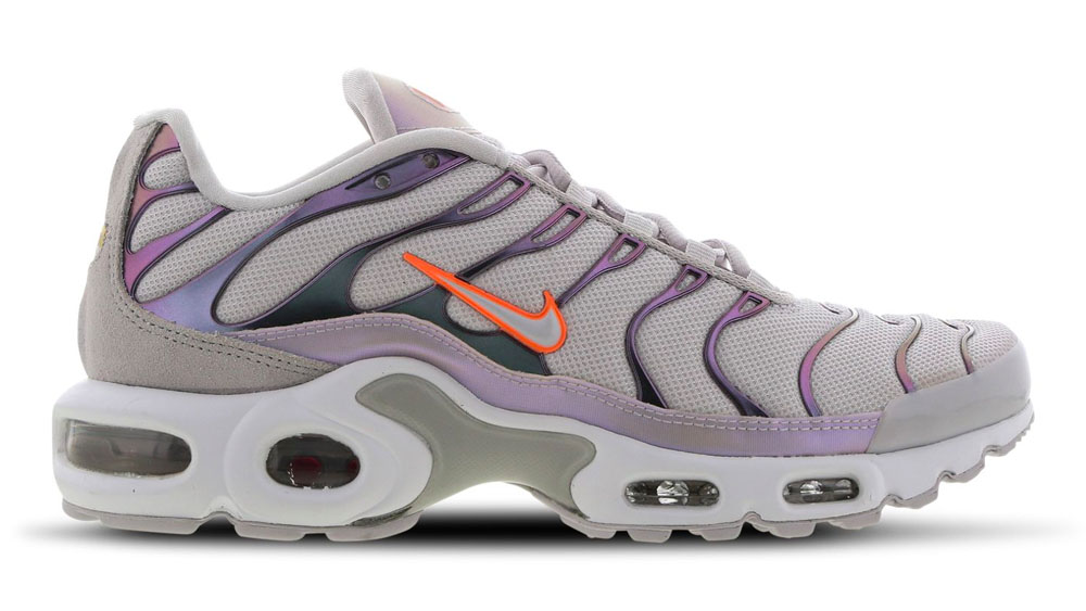 _0017_Nike Air Max Plus Metallic Purple