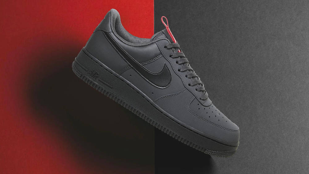 The Nike Air Force 1 'Anthracite' Is This Season's Must-Cop Sneaker Nike Air Force 1 'Anthracite'