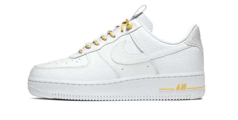 Air Force 1 White Chrome Yellow side