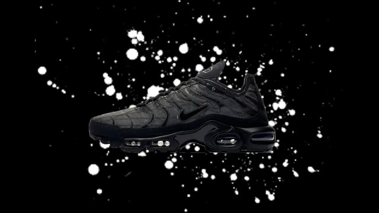 12 Of The Best Blacked Out Nike Sneakers In The Black Friday 2019 Sale ...