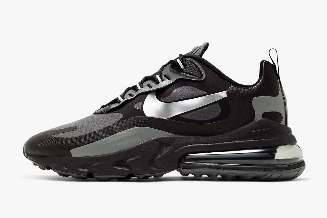 These BLACKED OUT Nike Sneakers Shouldn't Be Missed!