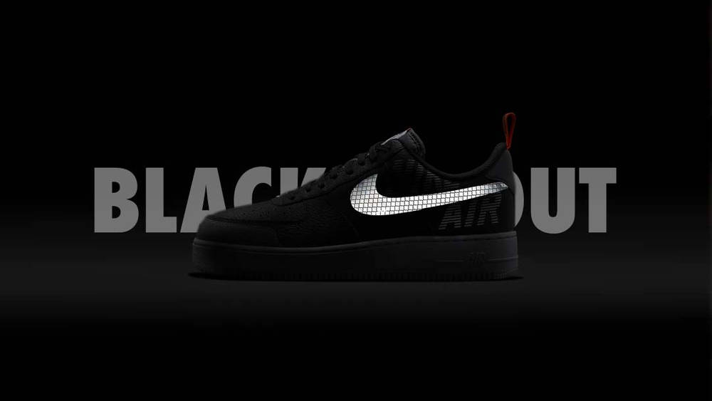 These BLACKED OUT Nike Sneakers Shouldn't Be Missed!