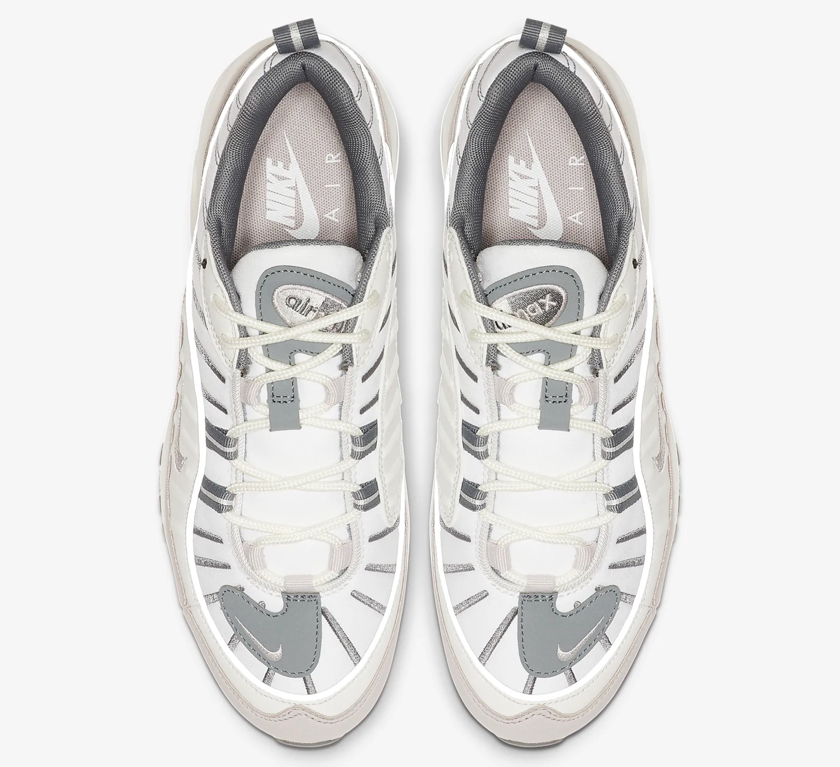 Don't Miss The Last Sizes Of This Air Max 98 'Violet Ash' In Nike's Sale 3