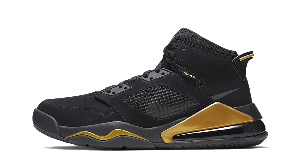 Jordan-Mars-270-Black-Gold-
