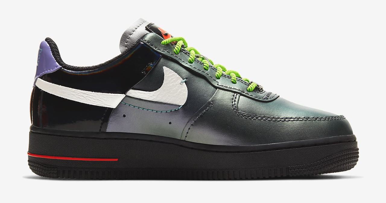 Nike Air Force 1 '07 LX Black Violet side