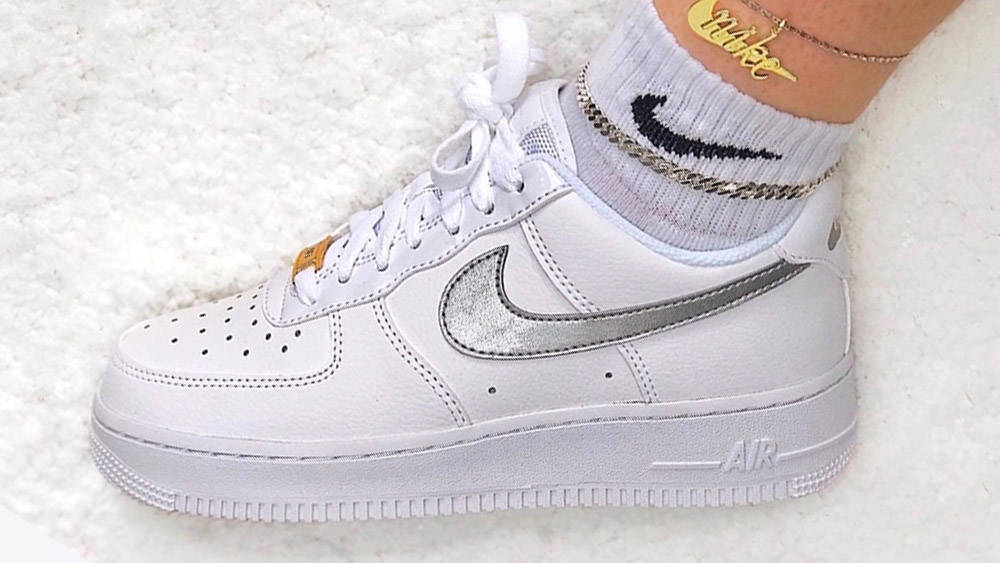 Nike Air Force 1 Silver Gold