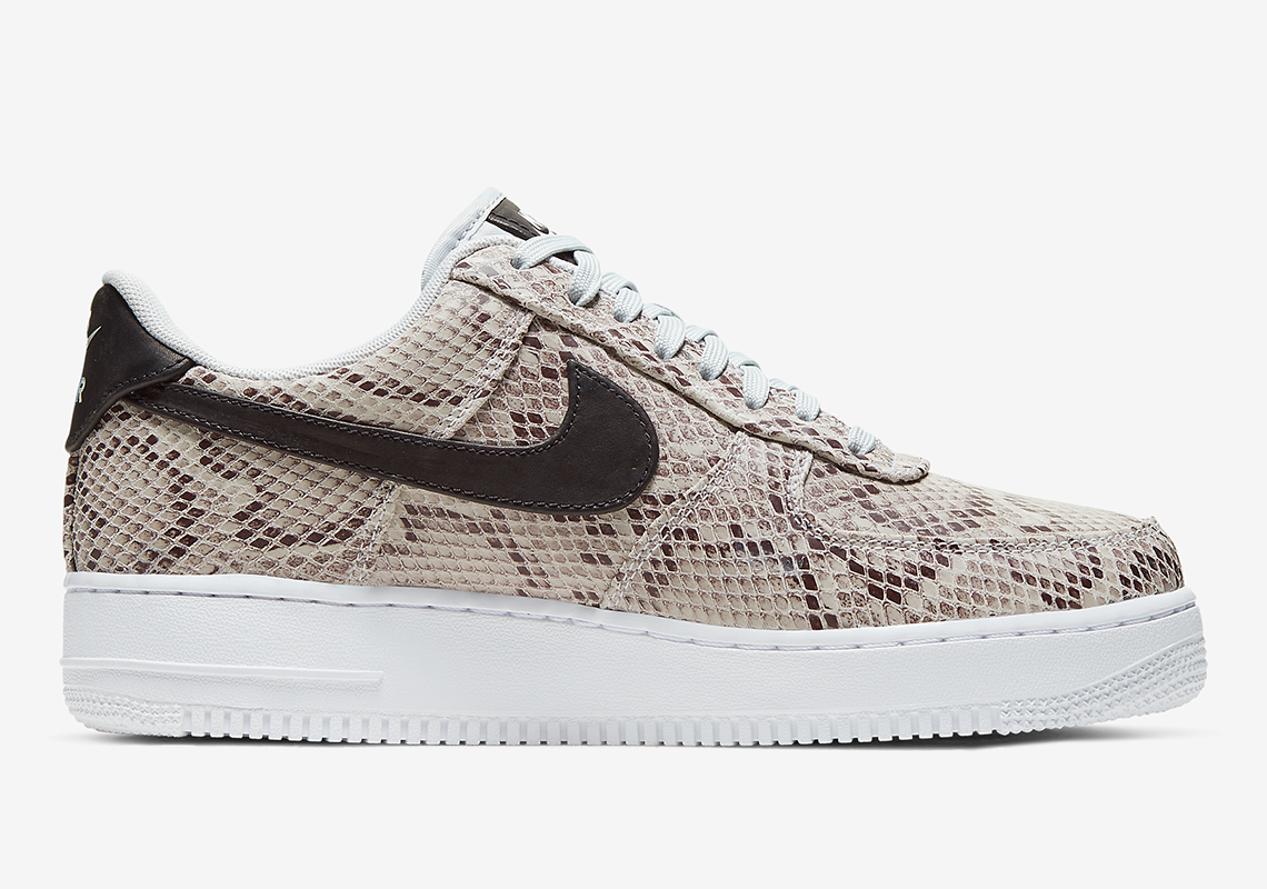 Nike-Air-Force-1-Snakeskin-BQ4424_100-3