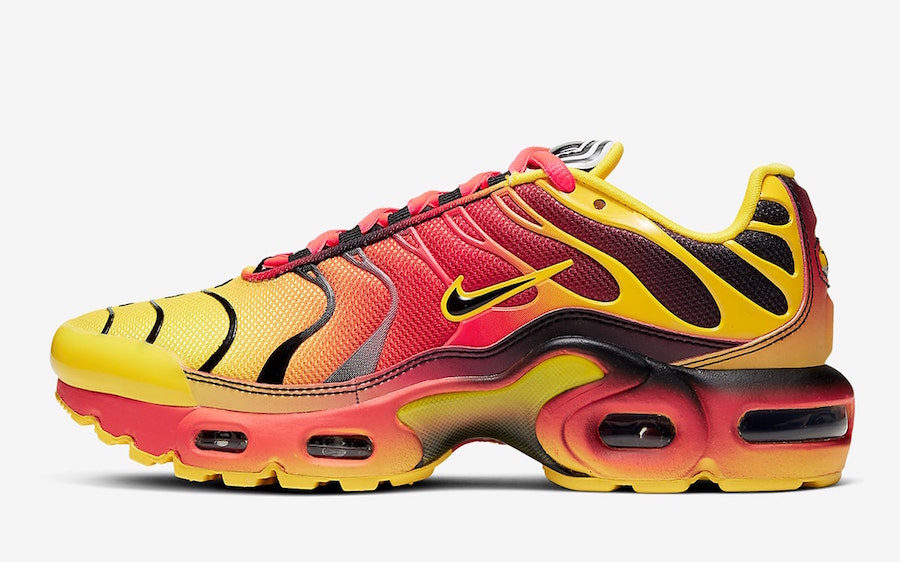 Nike-Air-Max-Plus-Gradient- orange